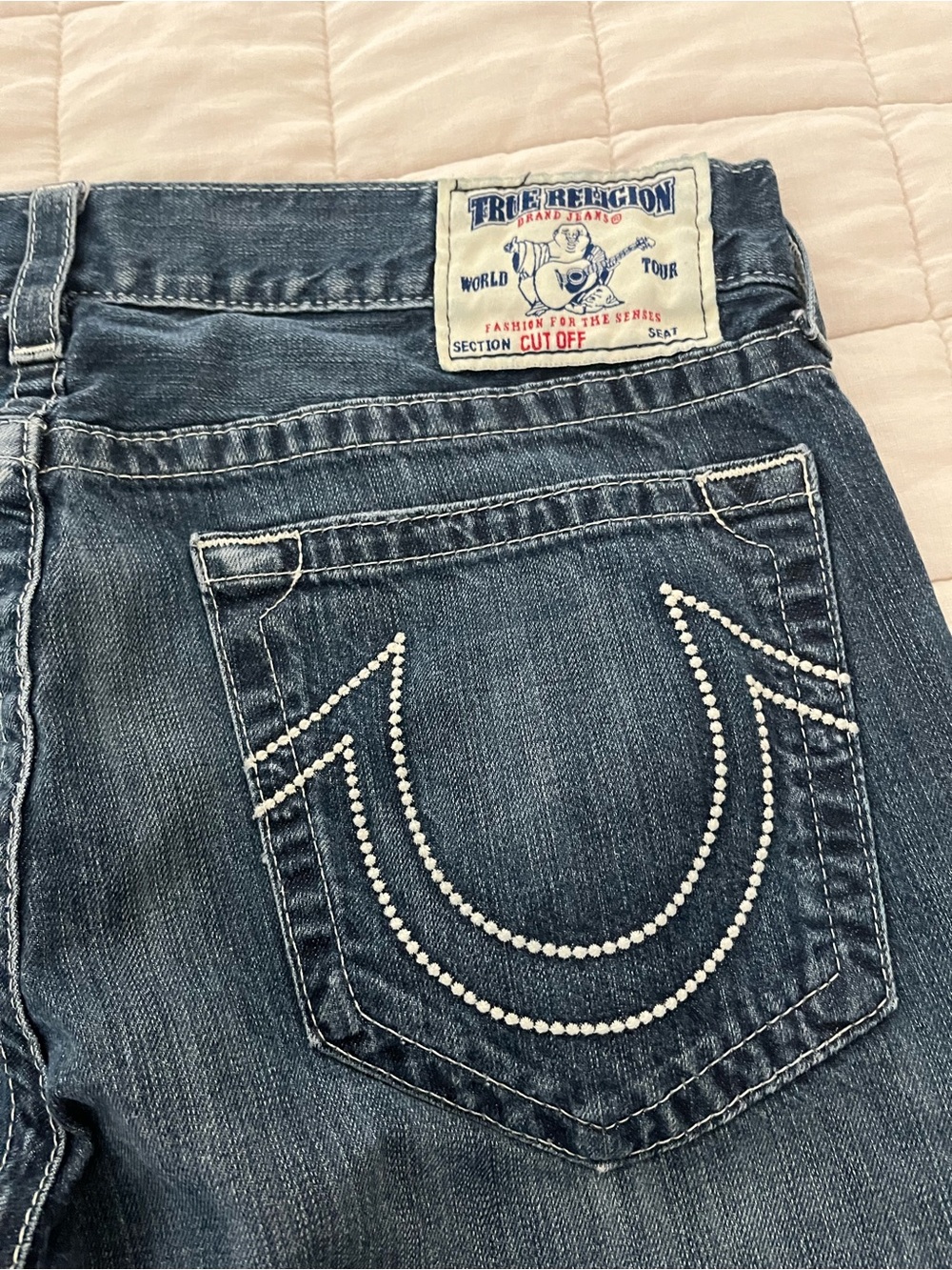 True Religion Blue Denim Jean shorts cut off - Picture 9 of 10